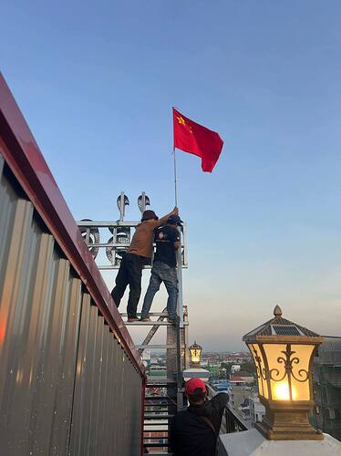 IMAGE 2025-12-21 19:05:48